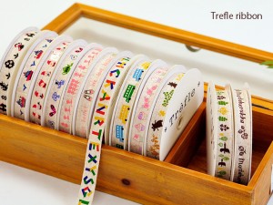 【在庫限り】Trefle（トレフル・トレッフル）麻混テープ☆巾1.5cmナチュラルなやわらかリボンテープ12種類・手づくり雑貨のアクセントに