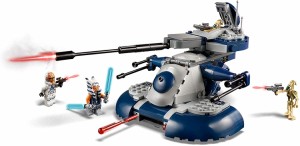 スターウォーズ装甲型強襲用戦車突撃戦車を積み木にした少年?子供用ブロックおもちゃの置物です。