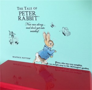 【送料無料】ピーターラビット Peter Rabbit 貼って剥がせる A5サイズ ウォールデコステッカー　ポスター PVC  壁紙 H210*W150mm EPR6