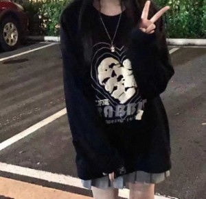 病みかわいい メンヘラ女子 パーカー ゆったり ユニセックス 原宿 韓国ファッション 長袖シンプル