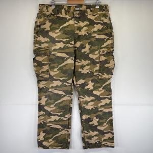 Carhartt カーハート　ペインターパンツ　カモフラ柄 Carhartt/カーハート ダック生地 迷彩カモフラージュ ペインター