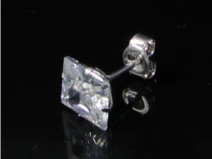 50%OFF!!925 Sterling Silver プリンセスカットジュエルピアス 3-5mm 1個売り 【シルバー/耳ピアス/軟骨ピアス/sale】p122