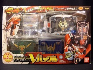 変身ベルト　Ｖバックル　１期　仮面ライダー龍騎(中古品)