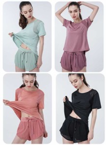 ヨガウェア ピラティス Tシャツ ショートパンツ 上下2点セット 4color ランニング フィットネス 女性 ジム