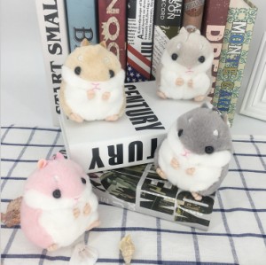 キーホルダー ハムスター ミニ ぬいぐるみ バックパックの装飾 ファッション小物 友達 プレゼント かわいい