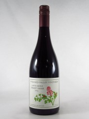 ピラミッド　ヴァレー　ヴィンヤーズ　アース　スモーク　カンタベリー　ピノ　ノワール　[2014]　750ml　赤　PYRAMID VALLEY Vineyards 