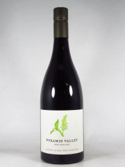 ピラミッド ヴァレー ヴィンヤーズ セントラル オタゴ ピノ ノワール [2020] 750ml 赤　PYRAMID VALLEY Vineyards Central Otago Pinot N