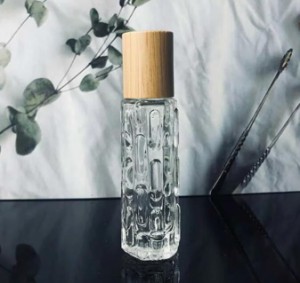 アトマイザー ガラス ロールオン 送料無料 香水 詰め替えボトル 竹製蓋 かわいい 香水 おしゃれ 持ち運び 詰め替え 簡単 旅行 ミニボトル