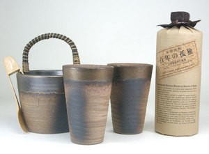 豪華酒器セット陶芸作家　安藤嘉規作（黒木本店　百年の孤独　４０度　720ｍｌ） 