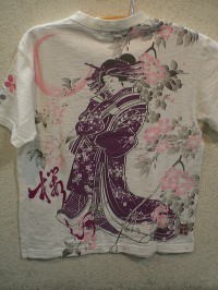 カラクリ 和柄半袖Tシャツ 夜桜に花魁プリント KARAKURI