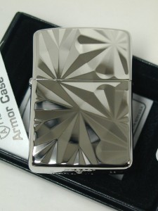 ジッポーZippo  アーマー・シャイニングカットSVシルバー銀・彫刻Armorシャイニー