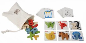 PLANTOYS（プラントイ）　木製知育玩具　アルファベット　A-Z（幼児英語教材）