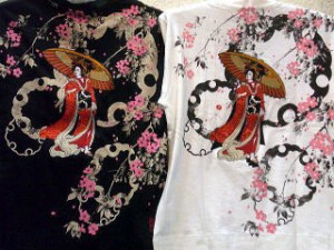 カラクリ 和柄半袖Tシャツ 桜に芸者刺繍 KARAKURI