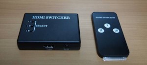 HDMI切替器/セレクター 3HDMI to HDMI（メス→メス） 3D対応 V1.4（ 3入力 to 1出力)リモコン付