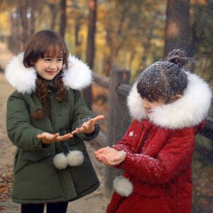 子供コートモッズコート　女の子 アウター 韓国風 秋冬 ロングルコート　ファー付き　ポンポン　かわいい　子供服中綿コート