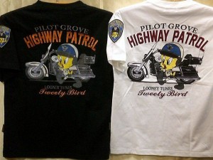 Pilot Grove  LOONEY TUNESコラボ　半袖Tシャツ　Tweety Highway patrol
