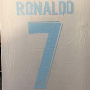 子供用 K001 18  レアルマドリード RONALDO*7 ロナウド 白 ゲームシャツ パンツ付 /サッカー/キッズ/ジュニア/ユニフォーム