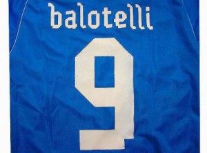 イタリア代表 ユニフォーム ゲームシャツ バロテッリ