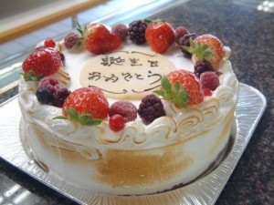 バースデーケーキ　 ホールアイスケーキ Ｍ　誕生日　母の日