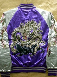 スカジャン 龍と黒豹　日本製本格刺繍のスカジャン