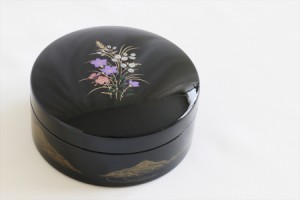 高級佛具 桔梗 ■ 香合【切立形】 ■ お香付きセット ■ サイズ 約 (cm) 高さ3.8cm 径7.5cm ■ お盆 お彼岸 お墓参り 供養