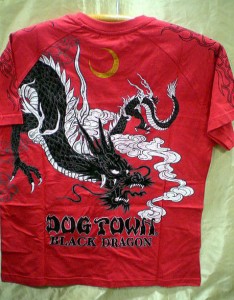 DOGTOWN　半袖Tシャツ　　ドッグタウン