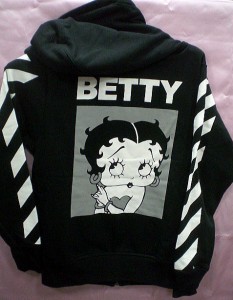 ローブローナックル X BETTYBOOP 　トレーナー  LOW BLOW KNUCKLE