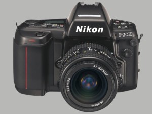 【中古　保証付 送料無料】nikon F90XS レンズ付き