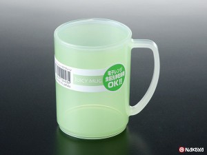 マグカップ プラスチック製 電子レンジ・食洗機対応 グリーン 290ｍｌ (100円ショップ 100円均一 100均一 100均)