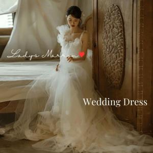 ウェディングドレス　サテン　肩リボン　Aライン　前撮り　二次会　海外挙式　高見え ウェディングドレス サテン 肩リボン Aライン 前撮り 二次会