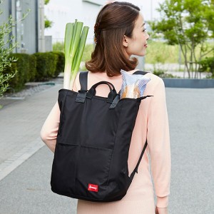 エコバッグ リュック型 16L コンパクトにたためる買い物バッグ ブラック （ リュックサック バックパック 買い物かばん 撥水加工 2WAY 大