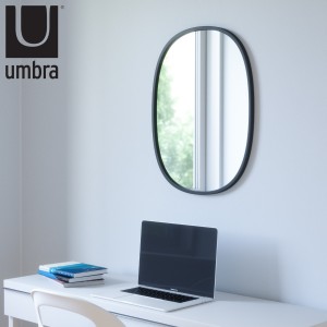 umbra ハブ ミラー オーバル 46×61cm 鏡 壁掛け（ アンブラ 鏡 壁掛け ウォールミラー かがみ 丸 洗面 玄関 リビング 北欧風 ラバーフレ