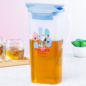 ピッチャー 2L スヌーピー ハンディプッシュ K-1266 縦置き 耐熱 日本製 （ 水差し 麦茶ポット 水さし 冷水ポット 片手 ワンプッシュ 広