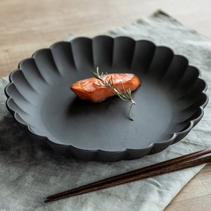パスタ皿 22cm フローレ 花 輪花 陶器 食器 日本製 （ 食洗機対応 プレート 電子レンジ対応 皿 ワンプレート お皿 カレー皿 メインプレー