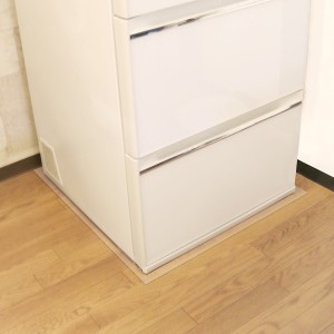 冷蔵庫下の床を守る 透明床保護マット 70cm×75cm RTM-7075 （ 冷蔵庫下マット 冷蔵庫下敷きマット 冷蔵庫保護マット 冷蔵庫マット 冷蔵