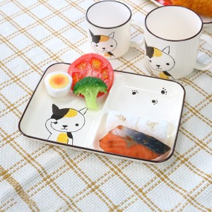 ランチプレート 21cm 小 Helloあにまる ねこ 仕切皿 食器 日本製 （ 電子レンジ対応 子供 食洗機対応 お皿 子供用食器 ランチ皿 猫 ネコ 