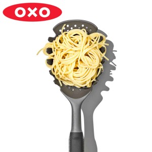 OXO パスタサーバー 食洗機対応 パスタスクープストレーナー （ オクソー パスタレードル パスタすくい 麺すくい スパゲッティ レードル 