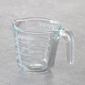 PYREX 計量カップ 500ml 耐熱ガラス 取っ手付き メジャーカップ （ パイレックス 耐熱 ガラス 500 計量 カップ 目盛 食洗機 電子レンジ 