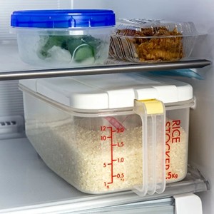 米びつ 冷蔵庫用米びつ横型 2.5kg 2個セット （ 計量カップ付き 目盛り付き 冷蔵庫 ライスボックス 米櫃 こめびつ おすすめ 無洗米対応 