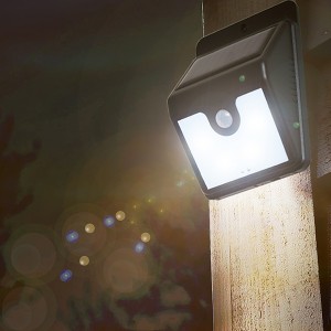 防犯 屋外 LED センサーライト 防雨形 モーションセンサー付照明 ナイトスター （ 照明 ライト 防災 ソーラー 防犯グッズ 配線不要 電池