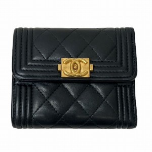 シャネル CHANEL マトラッセ ボーイ スモールフラップウォレット 財布 3つ折り財布 レディース【中古】