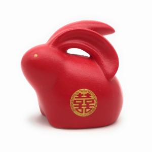 【訳あり】置物 赤い兎 双喜紋 そうきもん 中国の縁起物 陶器製 (Dタイプ)