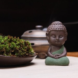 置物 茶玩 紫砂 瞑想するかわいい仏像 陶器製 (座禅B)