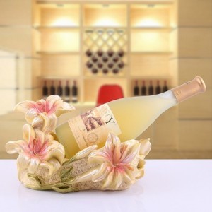 ワインボトルホルダー ゴージャスなユリの花 樹脂製 (ピンク)