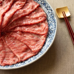 飛騨牛 すき焼き 肉 肩ロース 4人前 5人前 ギフト箱 700g すきやき 牛肉 黒毛和牛 丸福商店 産地直送グルメ 岐阜県