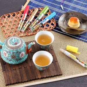 ペン型の携帯粉末容器入りのお茶 好きだっ茶〔静岡一番茶、紅茶、ジャスミン茶、麦茶、ほうじ茶〕