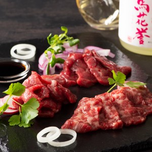 フジチク 馬刺しと焼酎の晩酌セット 松 馬刺しセット 熊本 馬肉 霜降り 桜肉