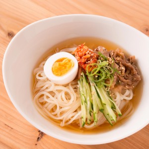 盛岡冷麺 冷麺 2食 スープ付 麺 生麺 夏 ランチ 夜食 冷麺 手軽 食品 ポイント消化 お試し ポスト投函便