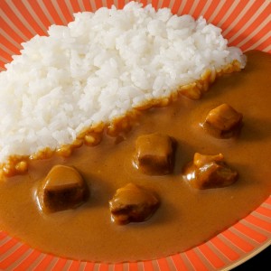 レストランリューズ 飯塚隆太監修4種の果物で煮込んだビーフカレー セット 贅沢 レトルトカレー【沖縄・離島 お届け不可】