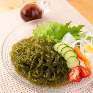 つるつるわかめ 2種セット 海藻麺 低カロリー わかめ麺 青森名産 ワカメ 国産 惣菜 ヘルシー